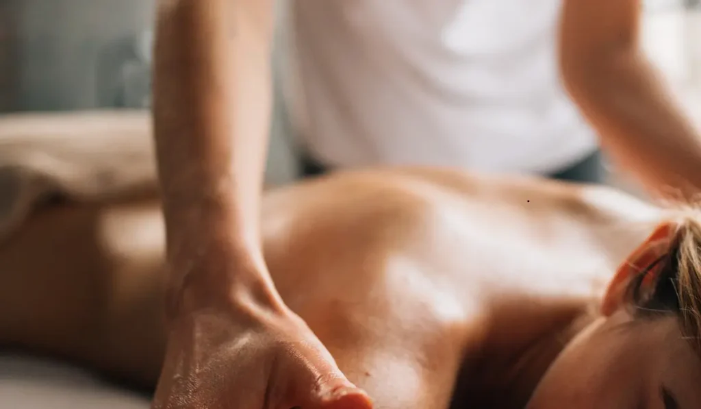 Massage Delivery Bangkok: Click to Door Guide 2025 8 Massage Delivery Bangkok: Click to Door Guide 2025